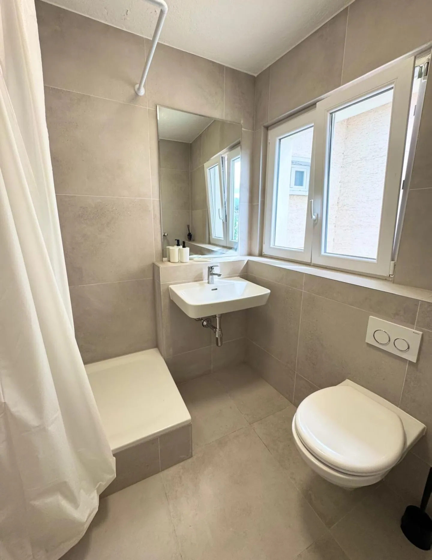 Camere in affitto - Glion - Foto 5 di 10