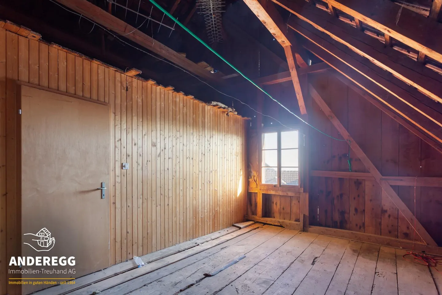 Projet de rénovation avec un grand potentiel ! - Photo 12 sur 15