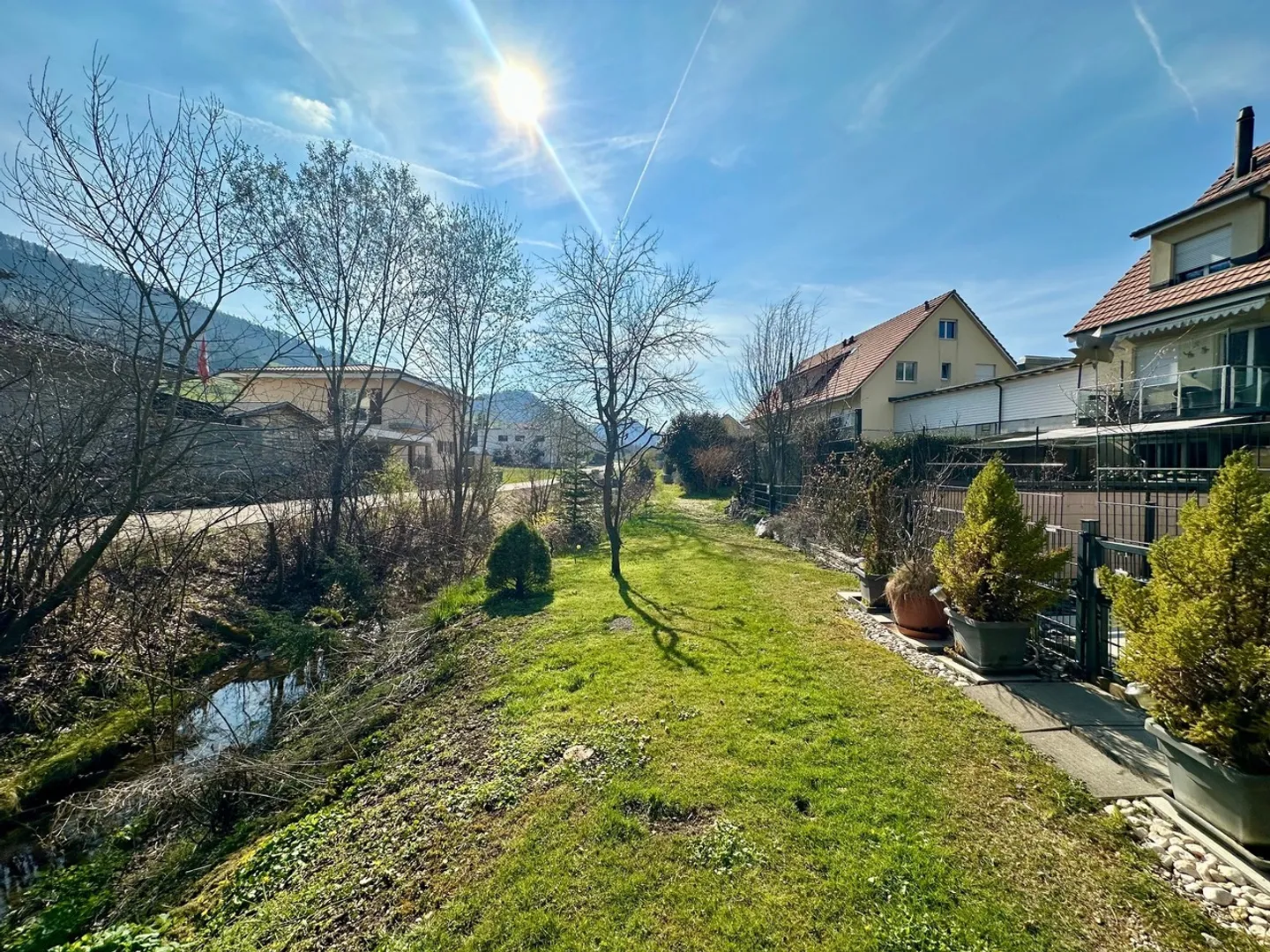 Maison mitoyenne familiale dans un emplacement calme et ensoleillé - Photo 17 sur 17