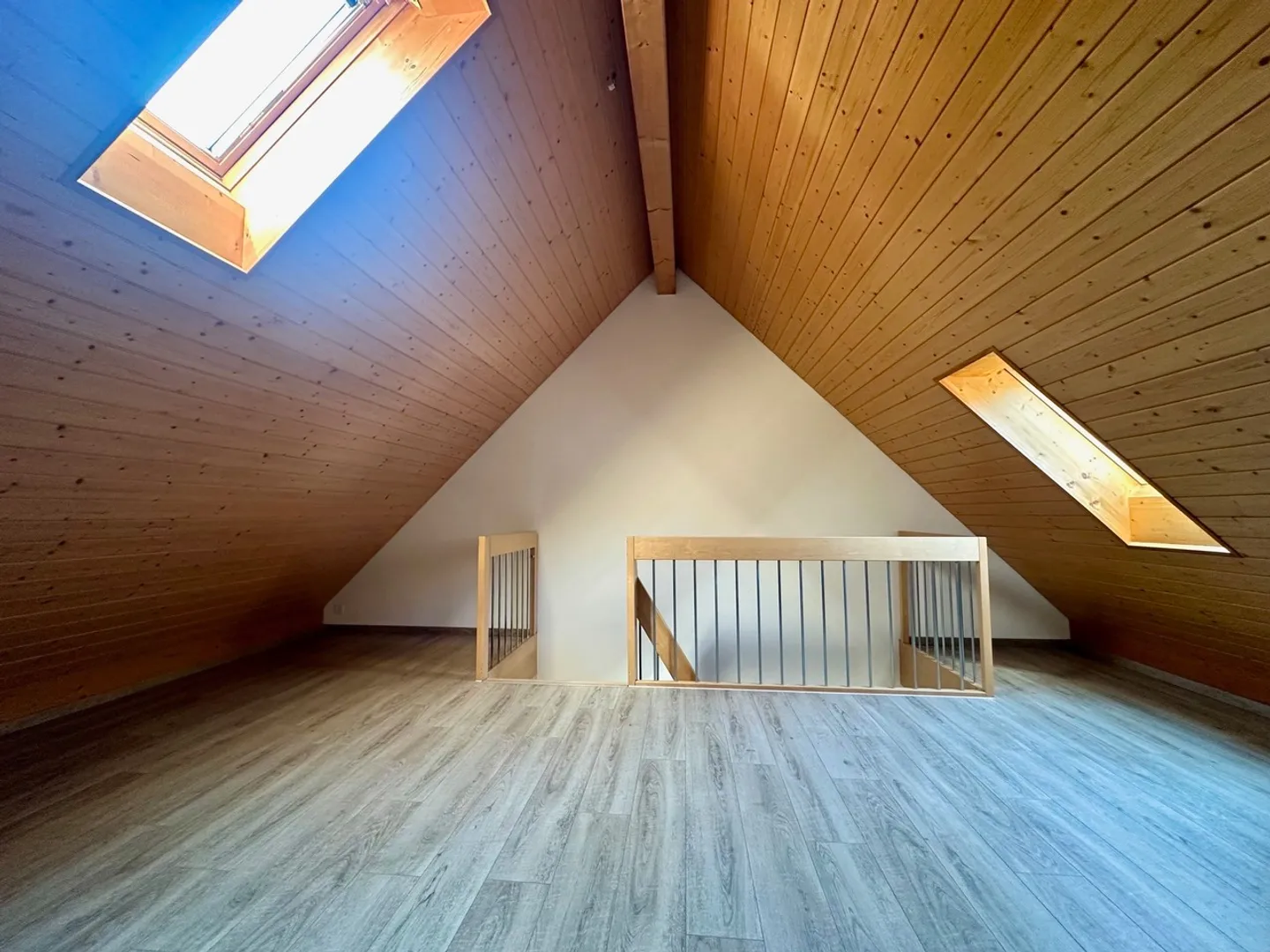 Maison mitoyenne familiale dans un emplacement calme et ensoleillé - Photo 14 sur 17