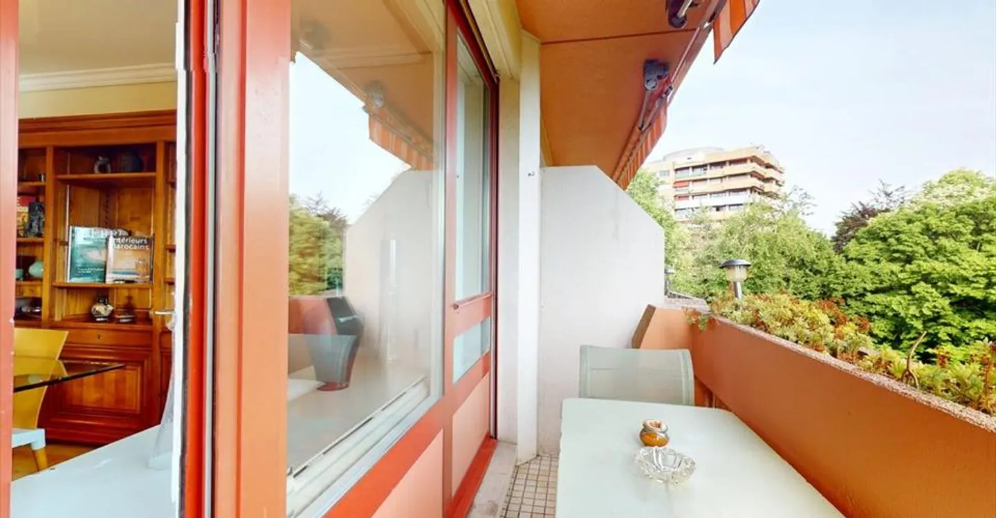 Appartement élégant 4 pièces - Photo 5 sur 14
