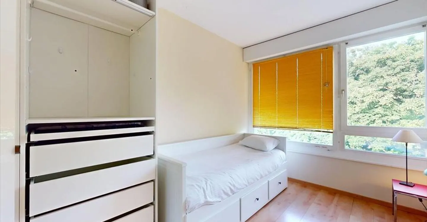 Appartement élégant 4 pièces - Photo 10 sur 14