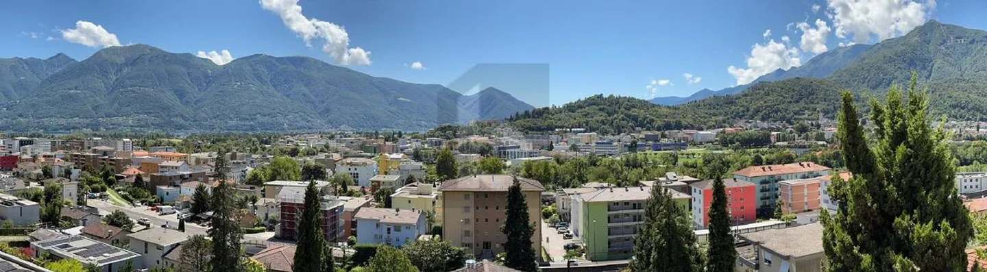 APPARTAMENTO LUMINOSO CON DEPENDANCE E VISTA - Foto 1 di 6