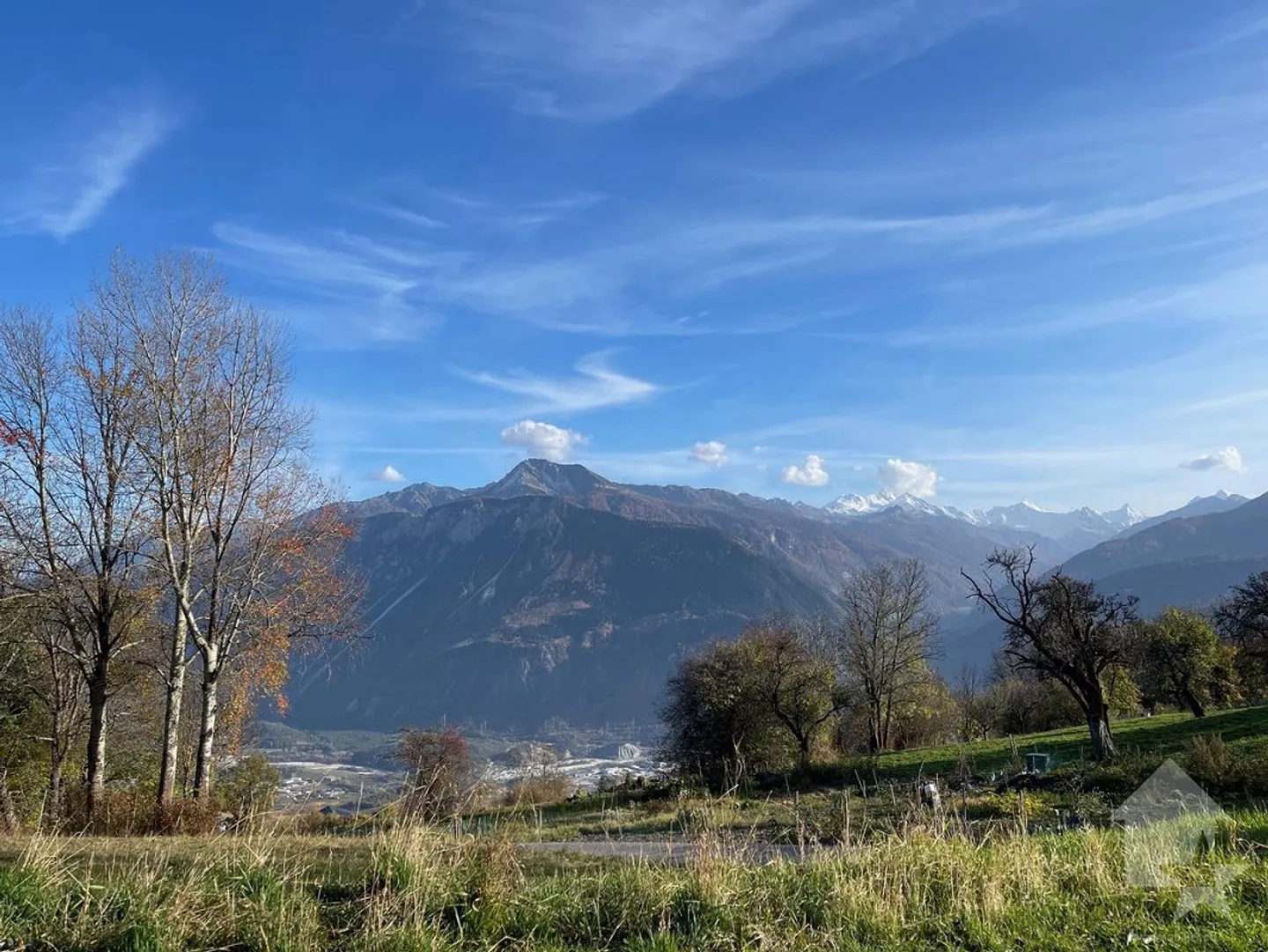 Baugrundstück mit Panoramablick - Foto 5 von 6