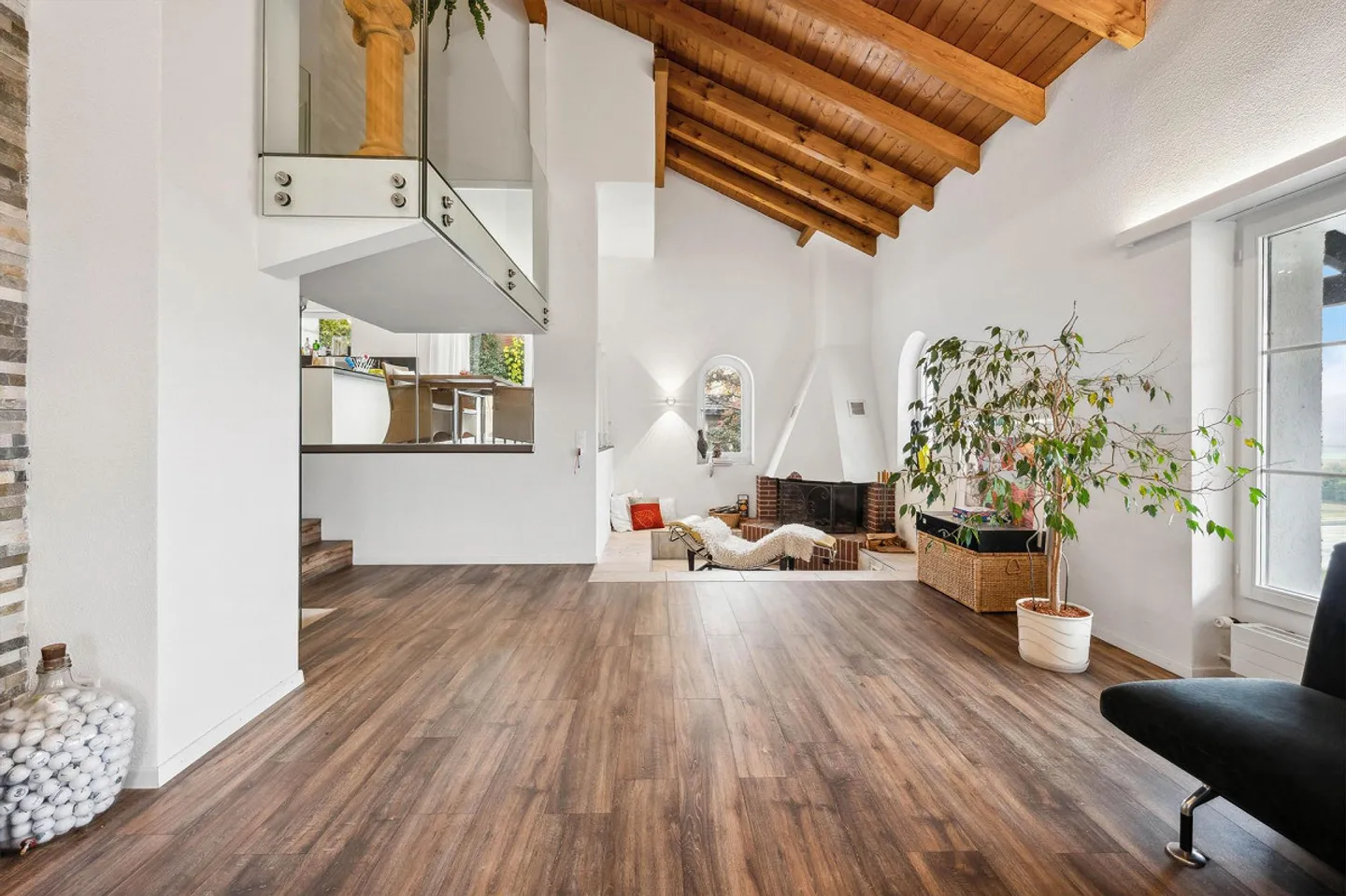 Vivere esclusivo con vista: casa unifamiliare con appartamento - Foto 2 di 13