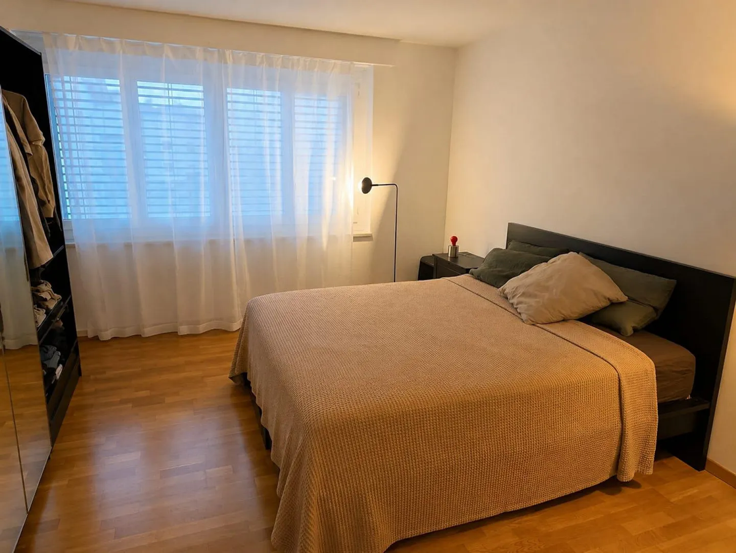 Appartement lumineux et spacieux avec une vue imprenable sur le lac - Photo 8 sur 8