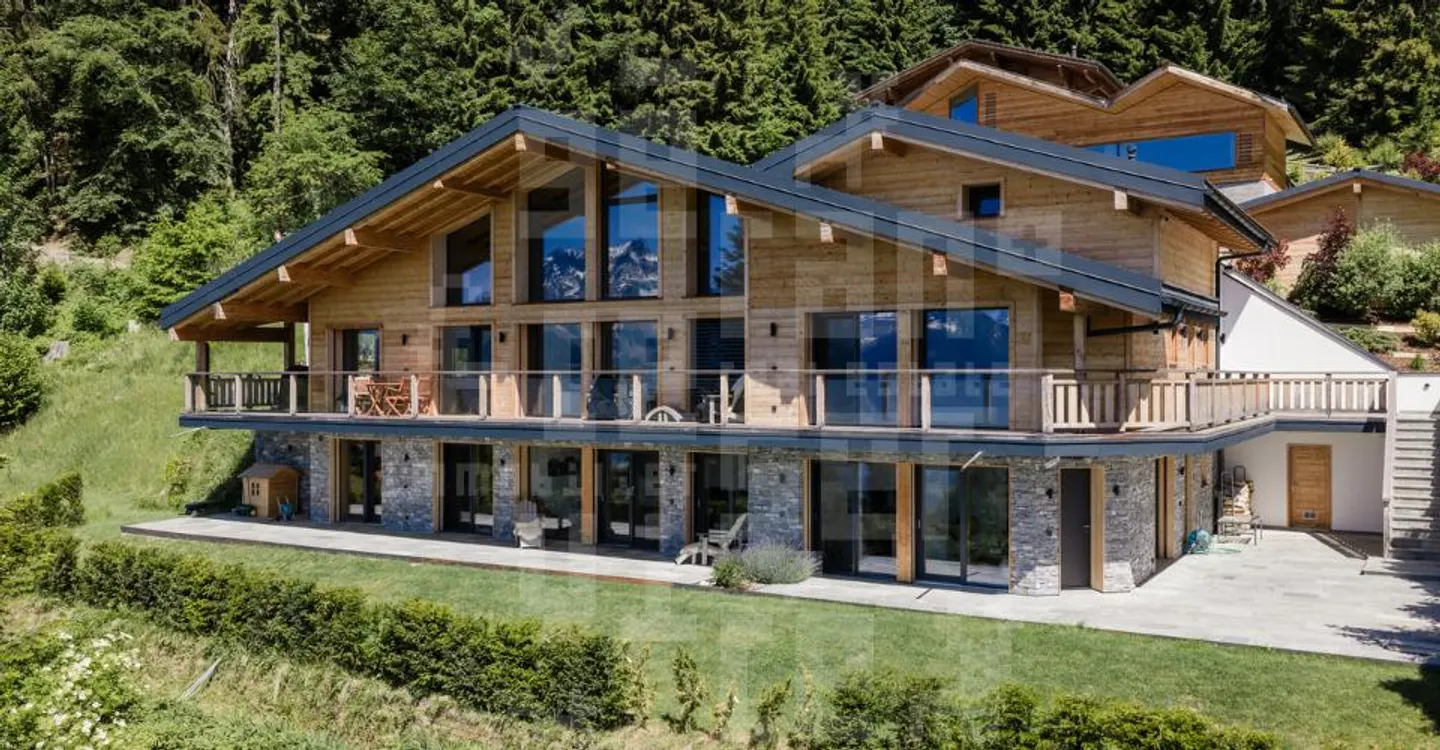 Chalet d'exception avec sauna - Photo 1 sur 13