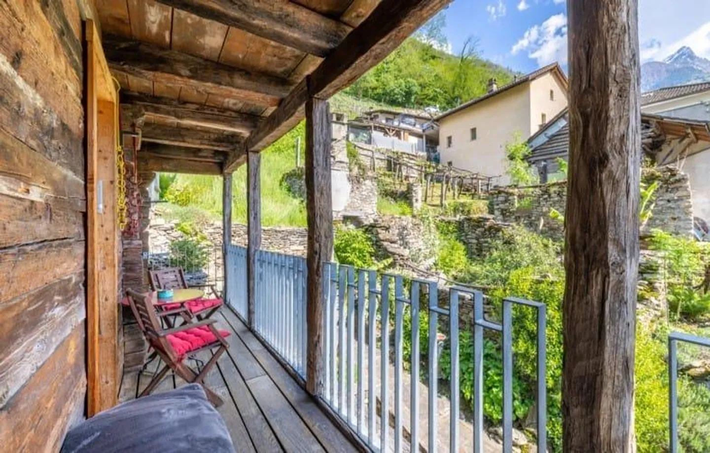 Charaktervolles Chalet mit Weitblick - Foto 3 von 4