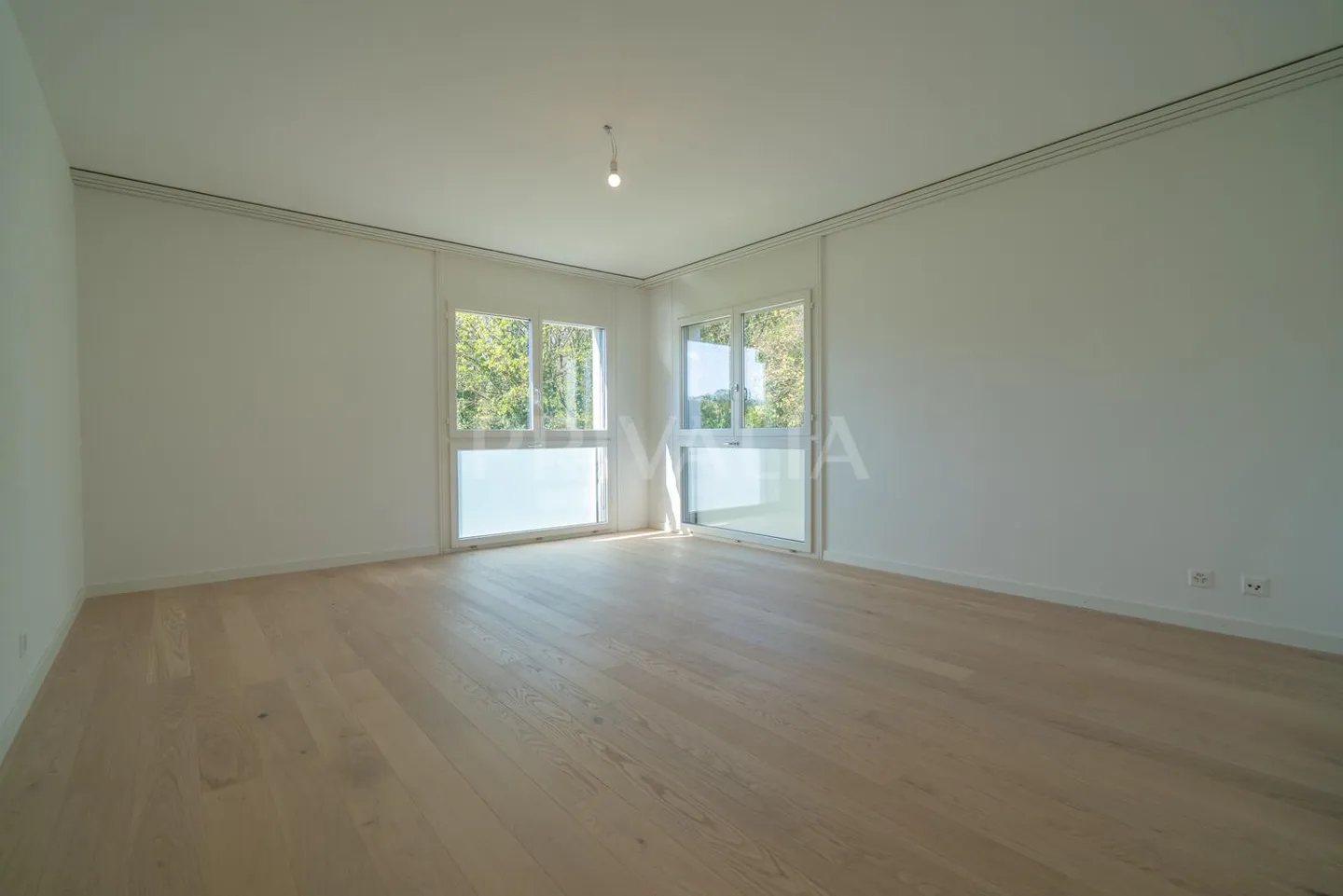 Superbe Dachgeschoss-Duplexwohnung mit Terrassen und freier Sicht - Foto 9 von 13