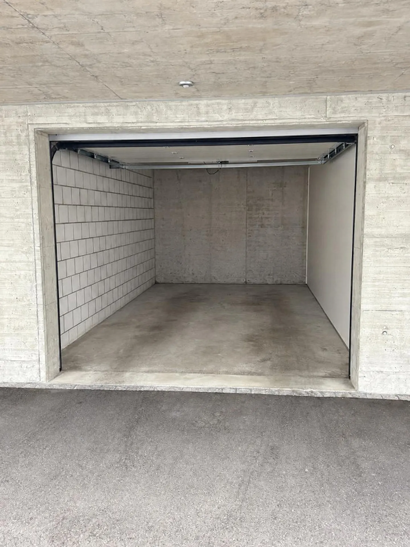 Garage singolo a Liestal in Rankweg - Foto 1 di 2