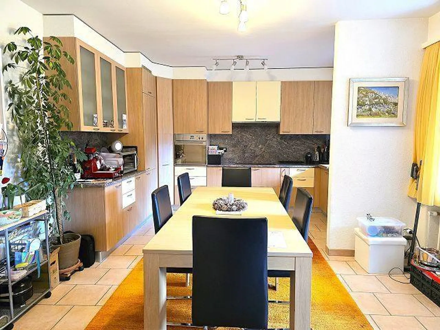 Beautiful 5.5 room house with large land and garage, beautiful view... - Photo 7 of 38