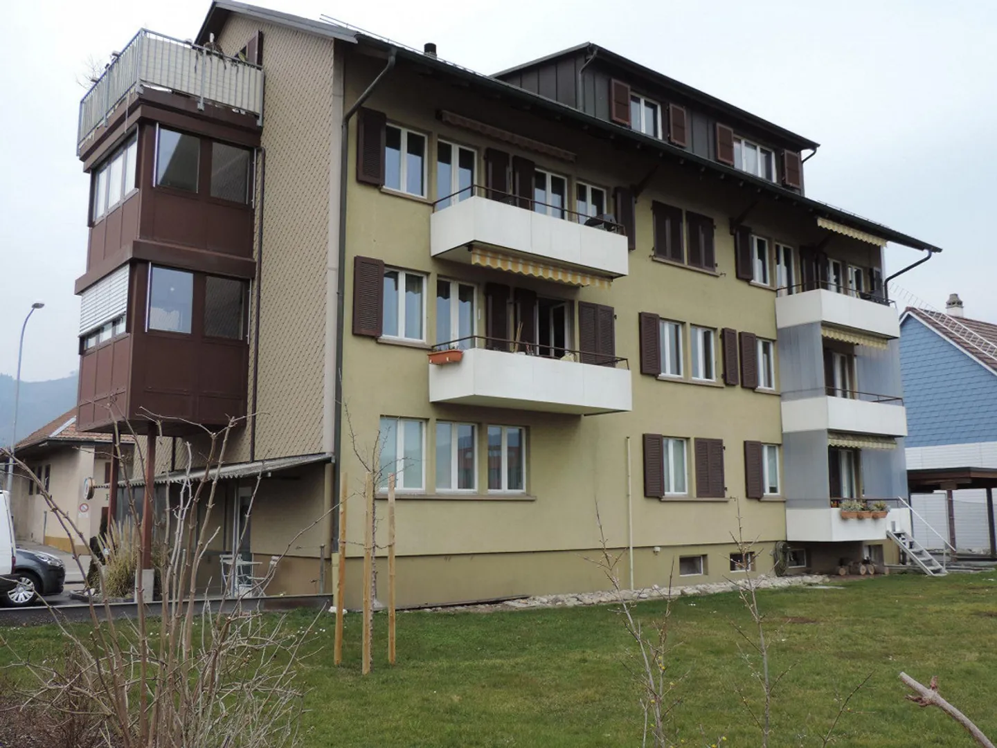 Appartement 3.5 pièces au 1er étage - Photo 1 sur 8