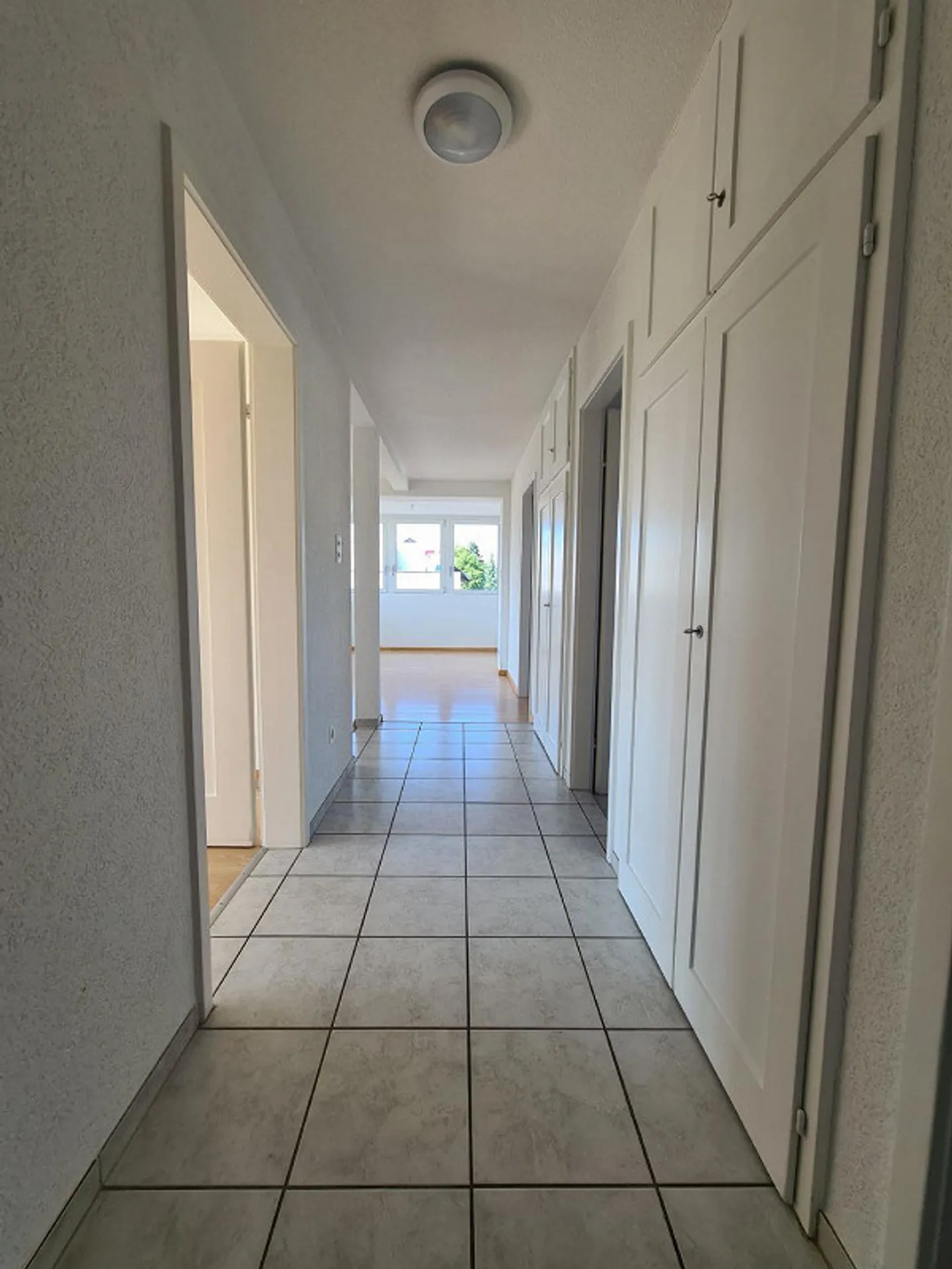 Appartement 3.5 pièces au 1er étage - Photo 3 sur 8