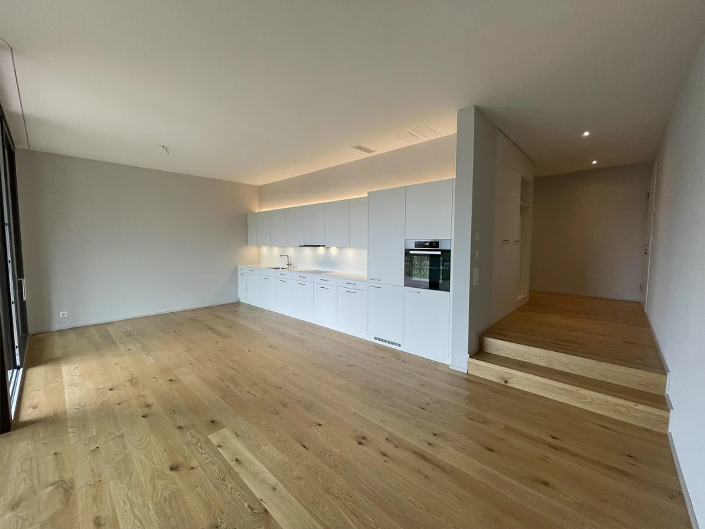Moderne Wohnung im Park - Foto 3 von 7