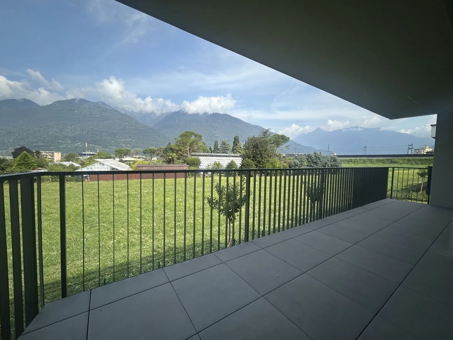 Nouveaux appartements de 4,5 pièces avec grande terrasse - Photo 1 sur 12