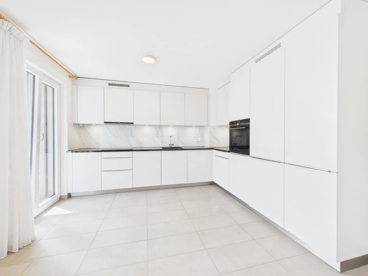 4,5-Zimmer-Wohnung - Foto 2 von 14