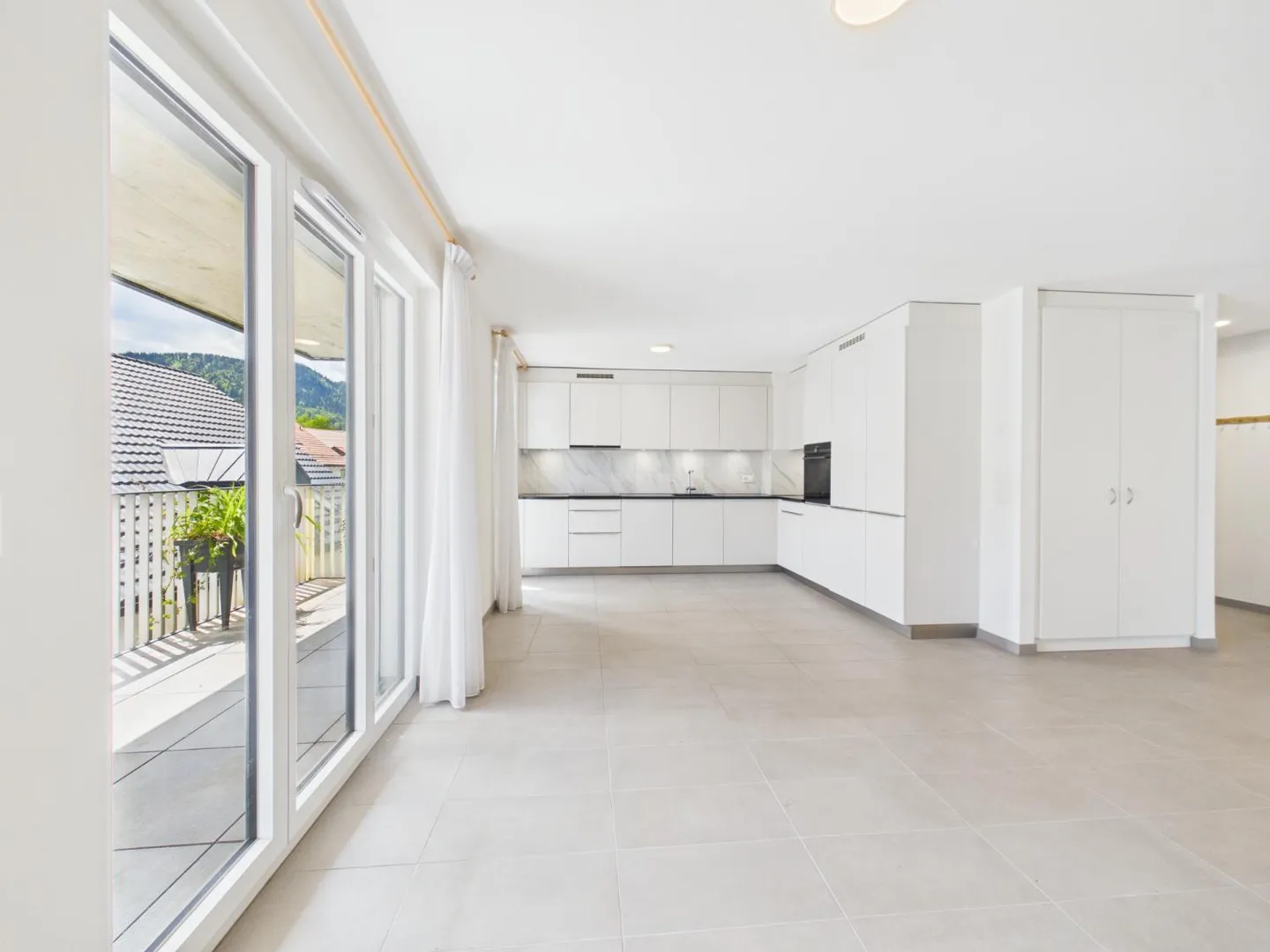 4,5-Zimmer-Wohnung - Foto 1 von 14