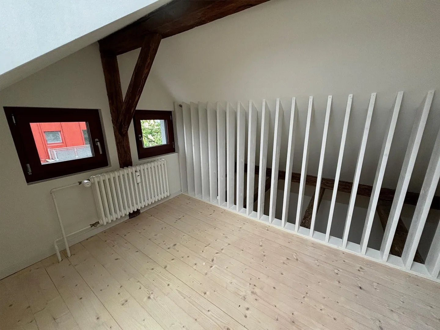 Modern 2-room gallery penthouse in the Weissenbühl district - Photo 9 of 11