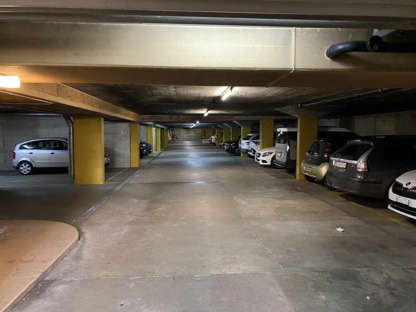 Parking space near Eigerplatz! - Photo 2 of 2