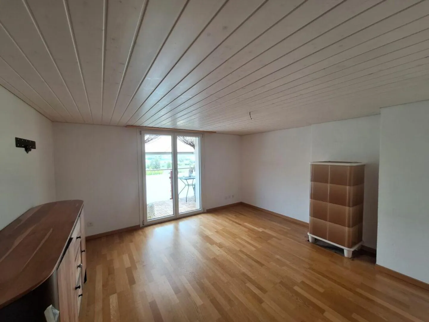 Well-maintained 3-family house with 3 single garages - Photo 13 of 13