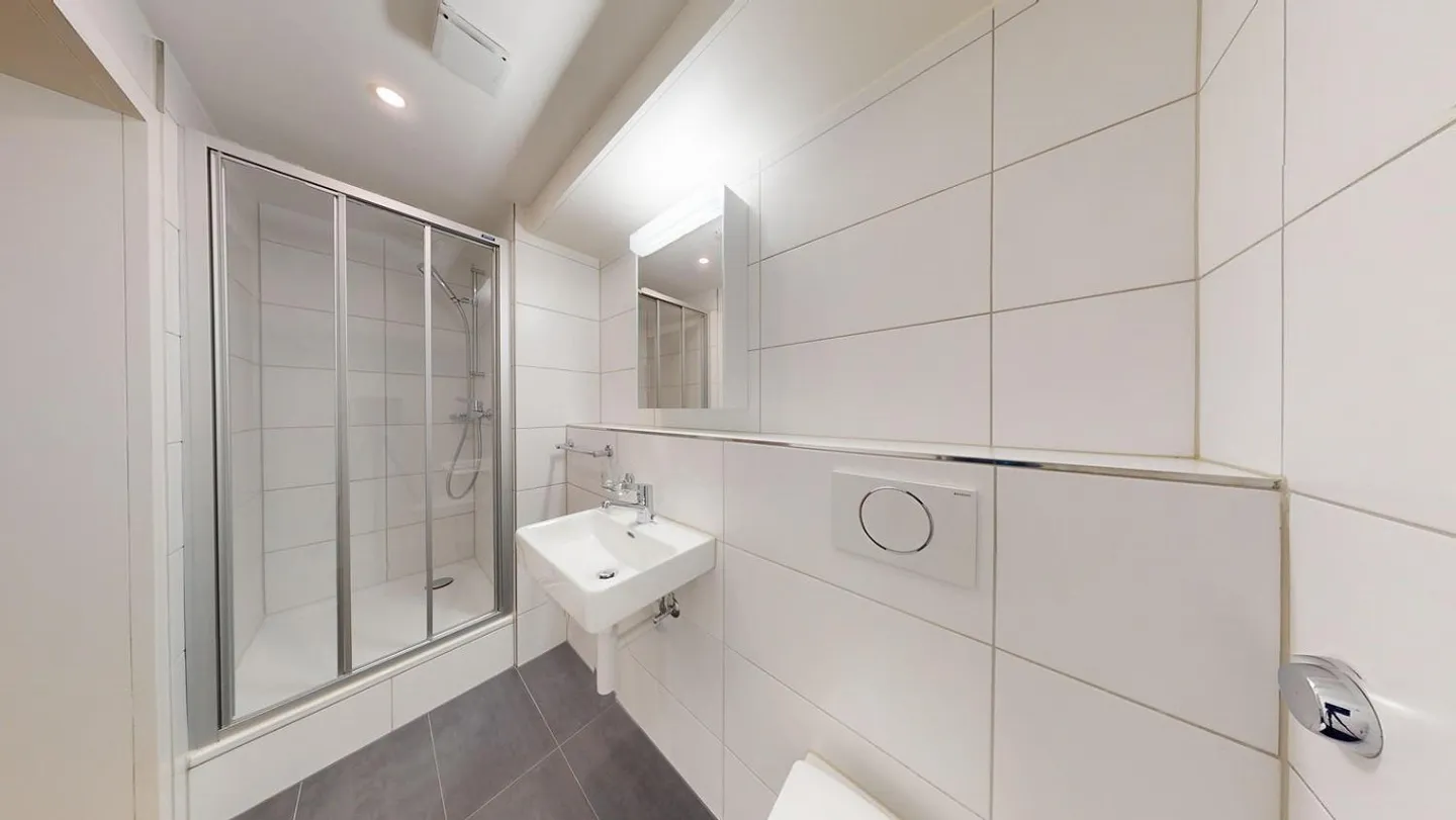 Atelier moderne 2 pièces avec espace extérieur à Spiegel près de Berne - Photo 11 sur 13