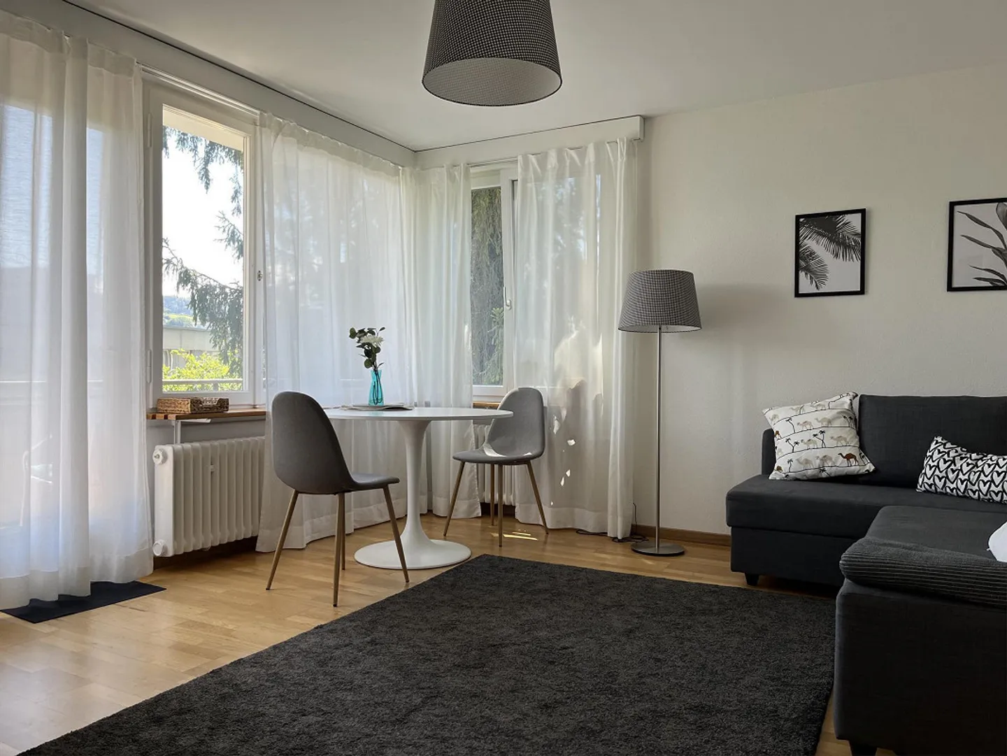 Sunny Business Apartment "Diana 3" near the Cantonal Hospital - Photo 1 of 13