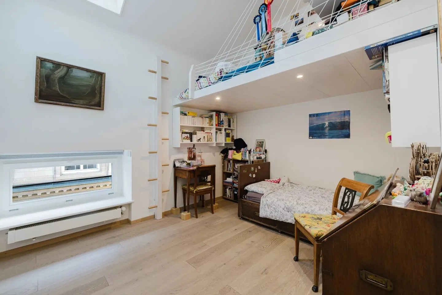 Appartement de 5 pièces avec vue sur le lac et la Cathédrale - Photo 9 sur 12