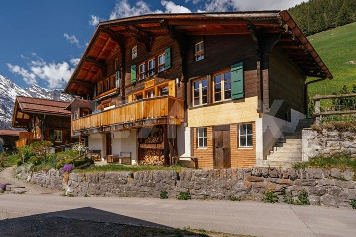 Charmante appartement de vacances 3 pièces avec vue panoramique à Gimmelwald près de Mürren - Photo 2 sur 13