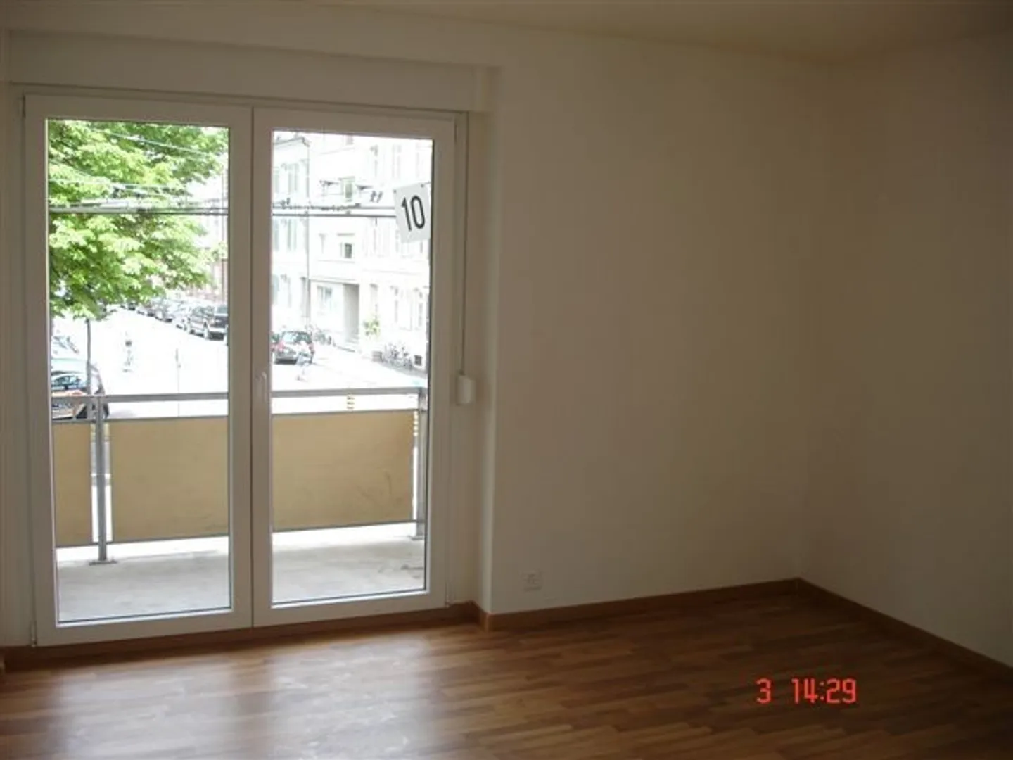 Large and modern 3-room apartment - Photo 3 of 6