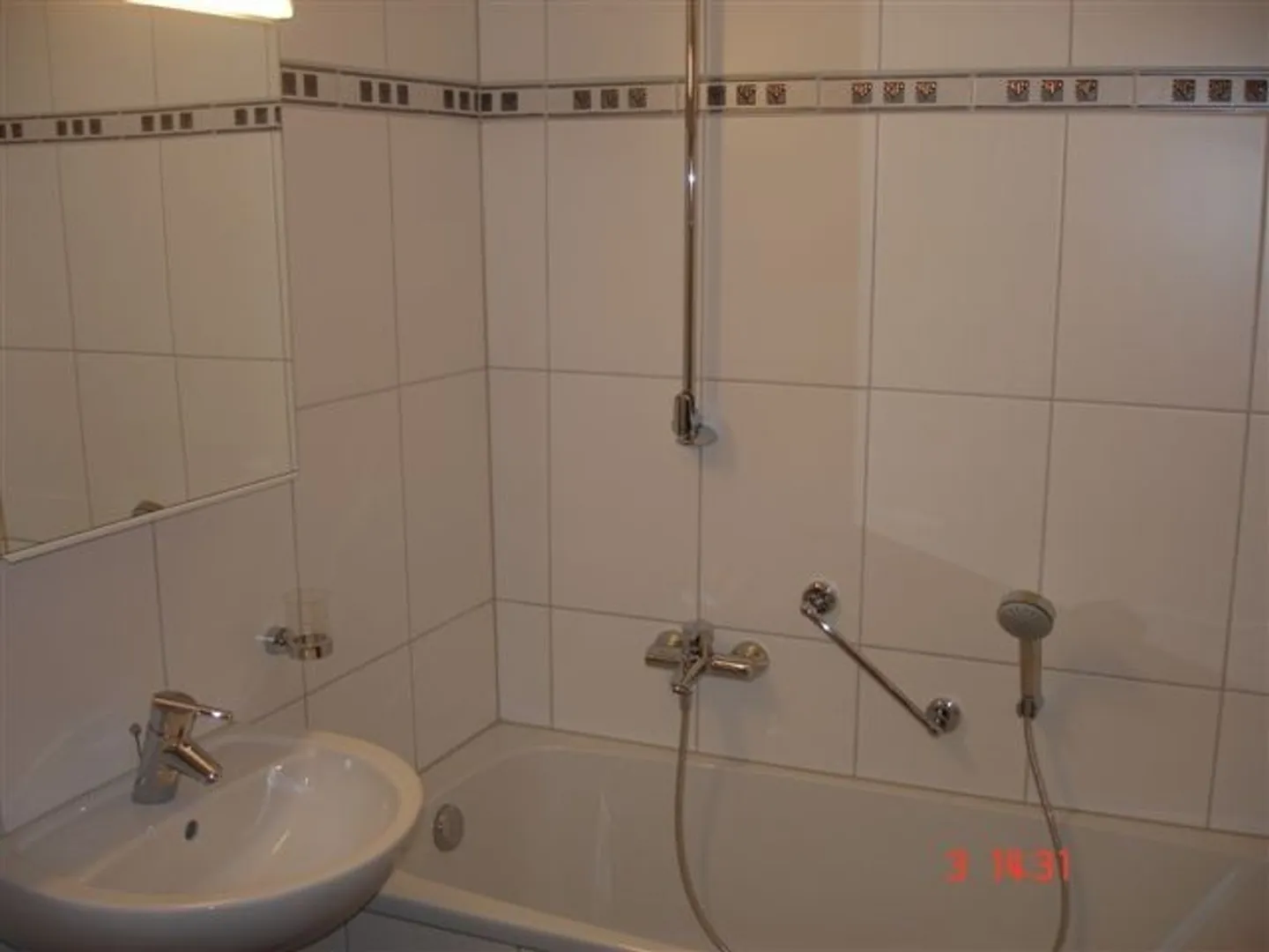 Large and modern 3-room apartment - Photo 4 of 6