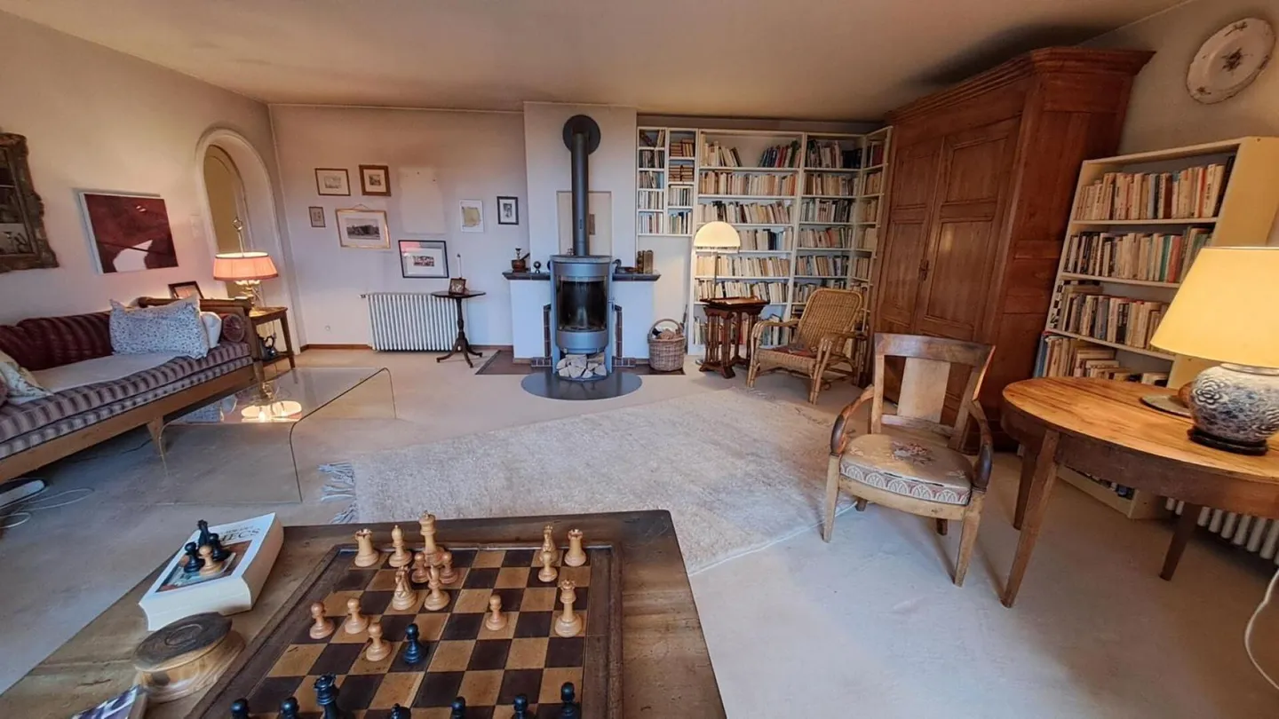 Schöne individuelle Villa in den Höhenlagen von Paudex mit großem Potenzial - Foto 5 von 13