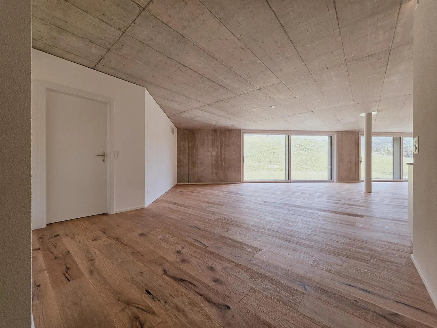 PRIMA OCCUPAZIONE: Spazio commerciale moderno in nuova costruzione! - Foto 2 di 12