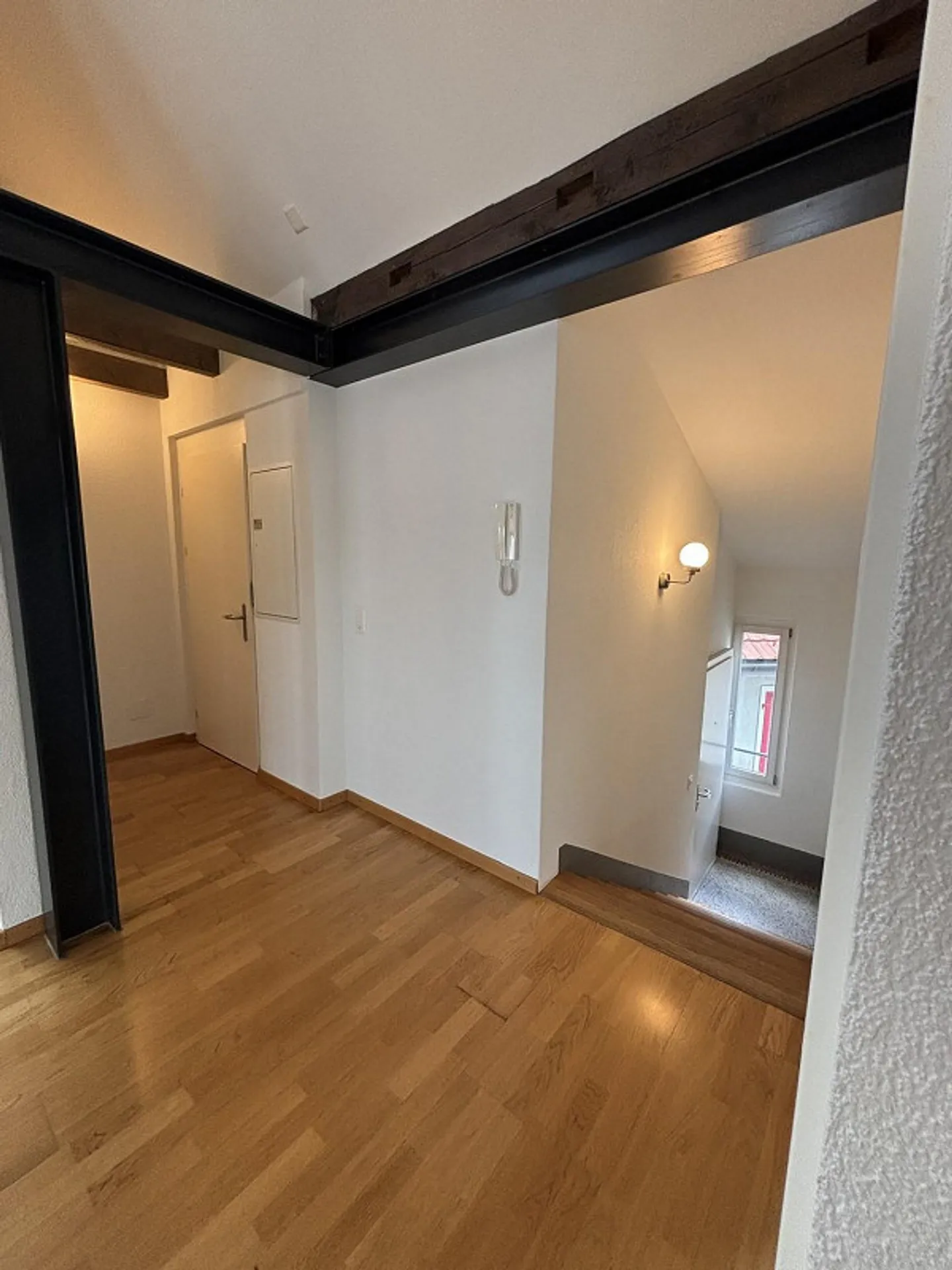 Affitto netto regalato - appartamento moderno in posizione centrale a Biel - Foto 7 di 11