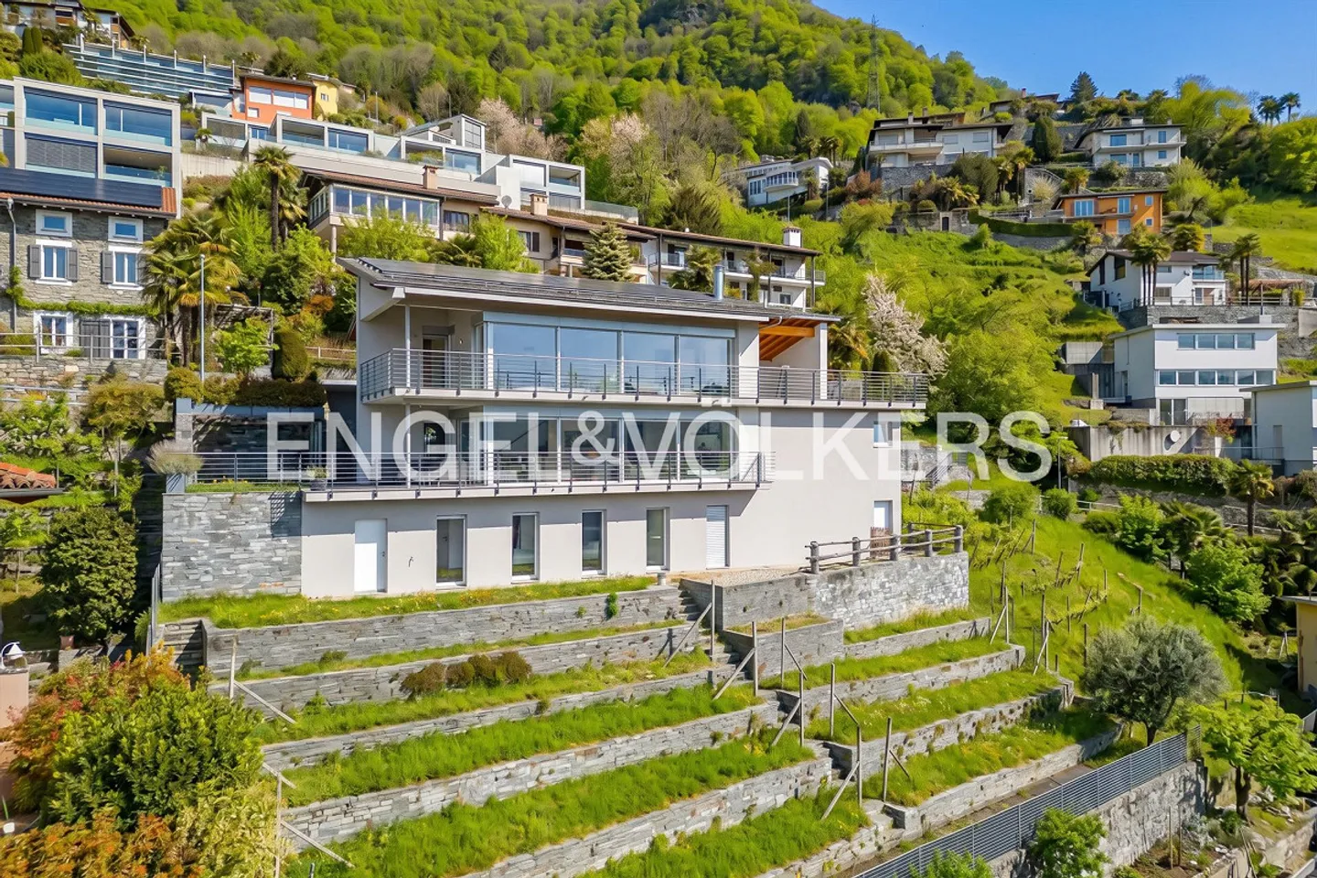 Villa elegante in posizione soleggiata con vista (5) - Foto 2 di 12