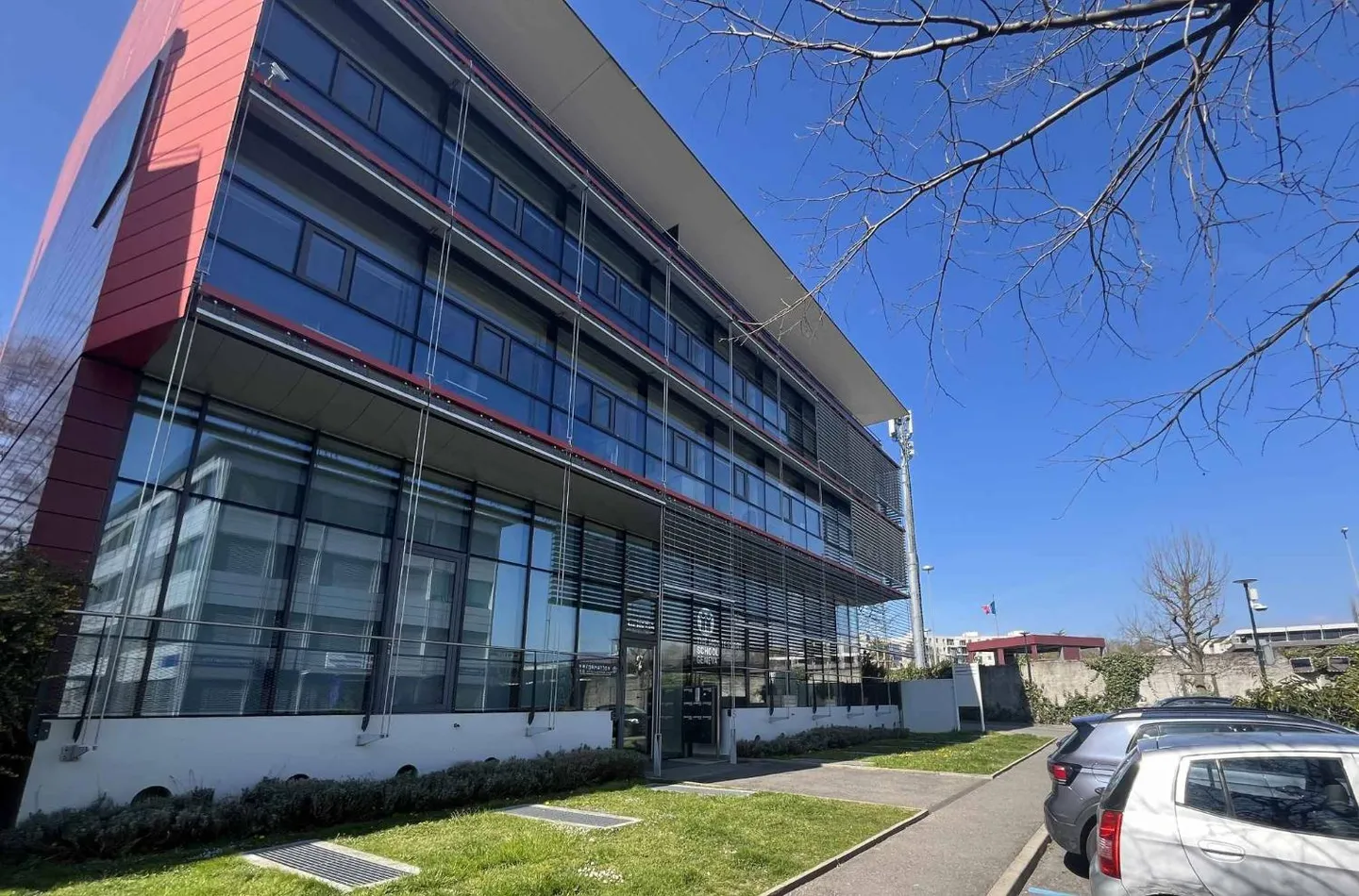 Thônex Büros von 147m2 - Foto 1 von 8