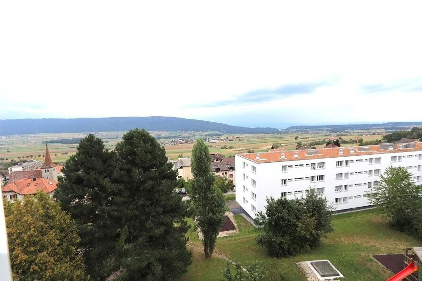 4-Zimmer-Wohnung - Foto 1 von 8