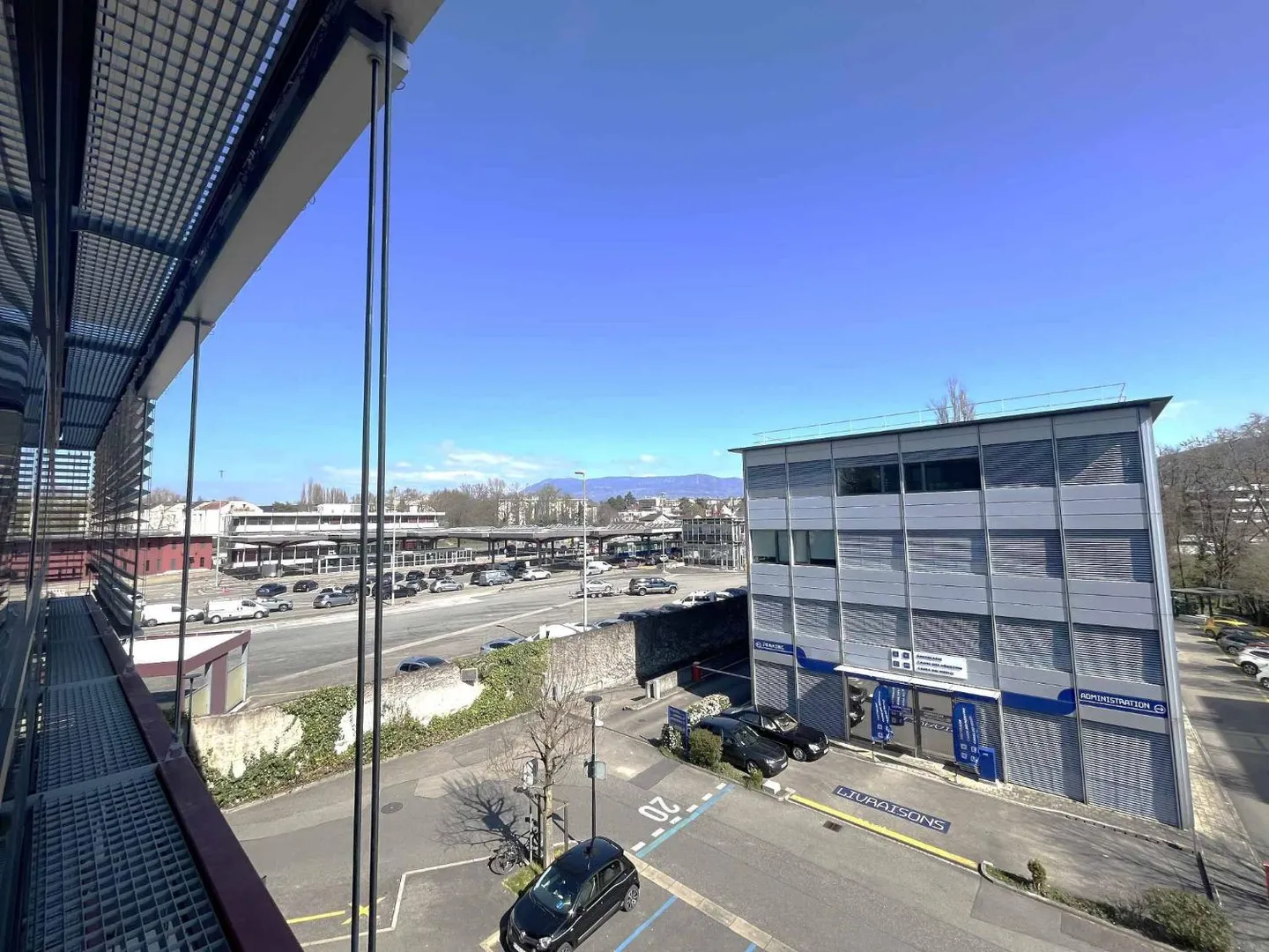 Thônex Büros von 147m2 - Foto 7 von 8