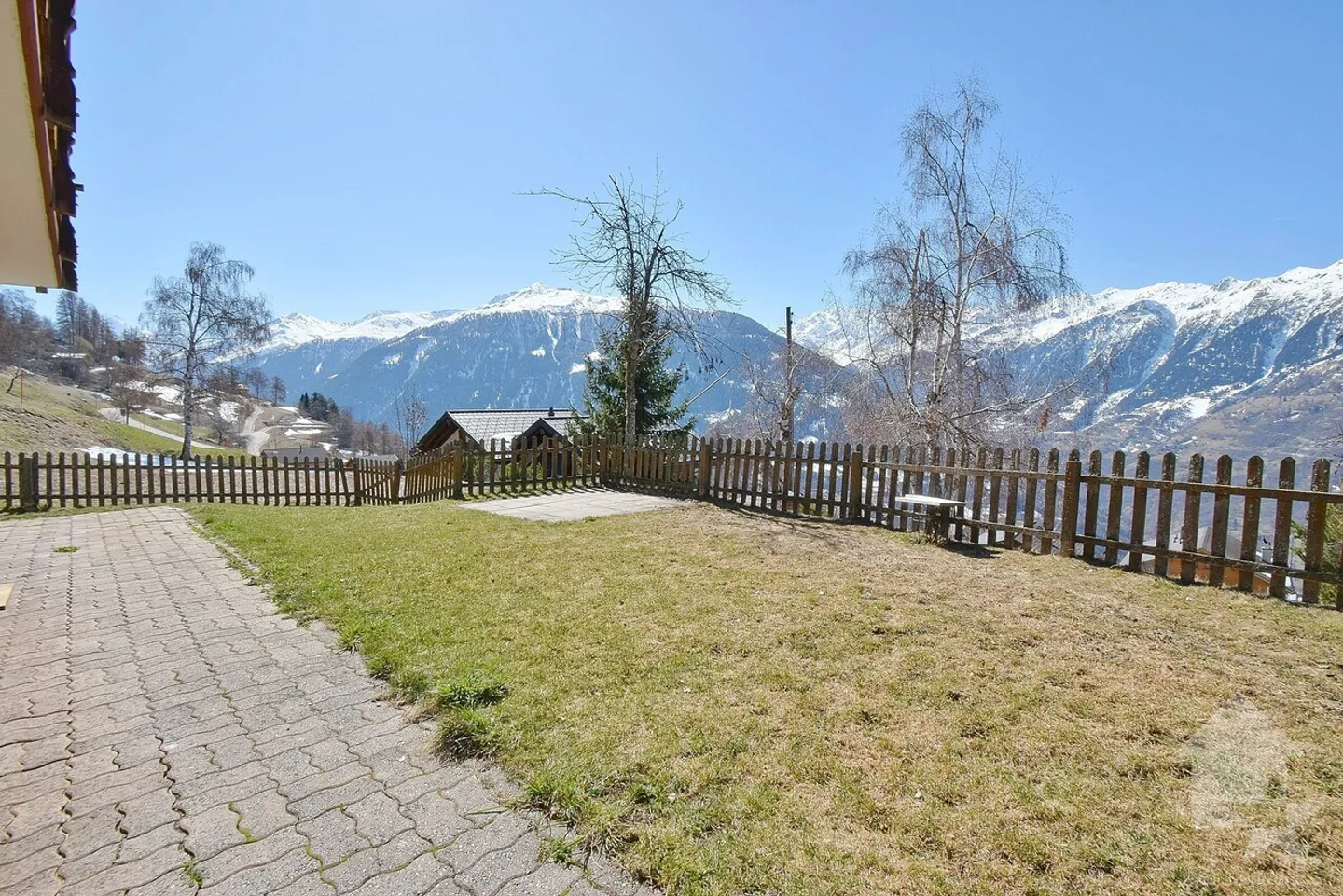 Magnificent chalet in the mountains with a magnificent panoramic view - Photo 2 of 19
