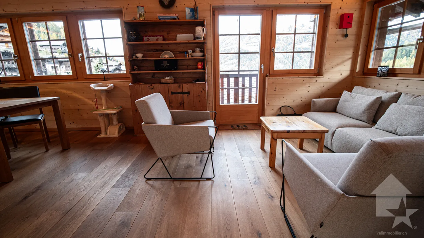 Beautiful apartment in the center of the resort - Photo 2 of 29