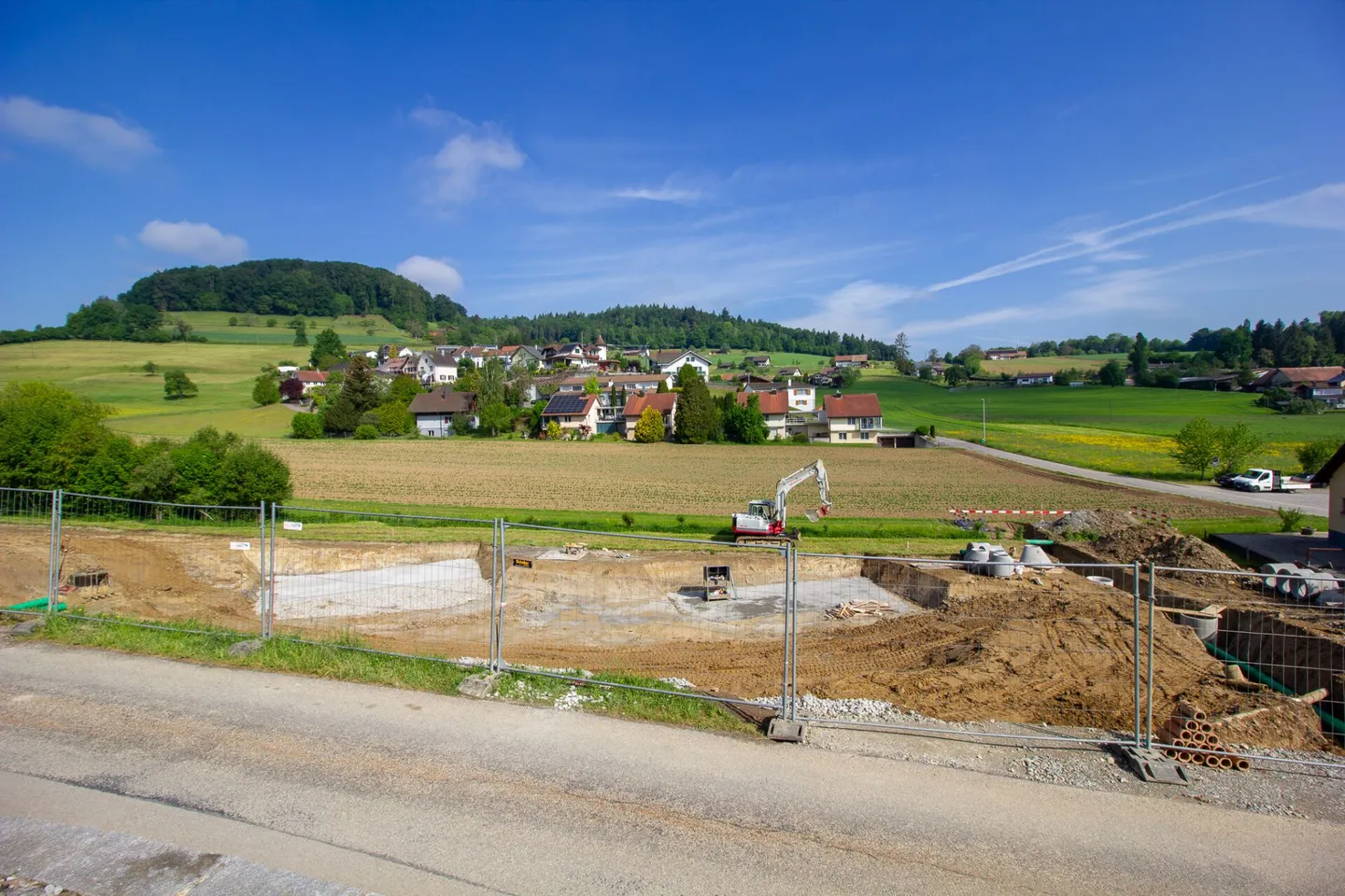 New Construction WÄLTIMATTE Unterkulm - only 2 of 8 houses available - Photo 1 of 14