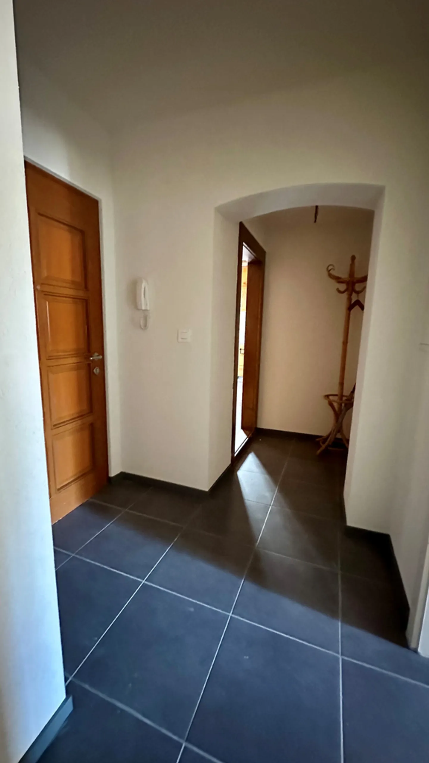 Charmant appartement 2 pièces - Photo 6 sur 9