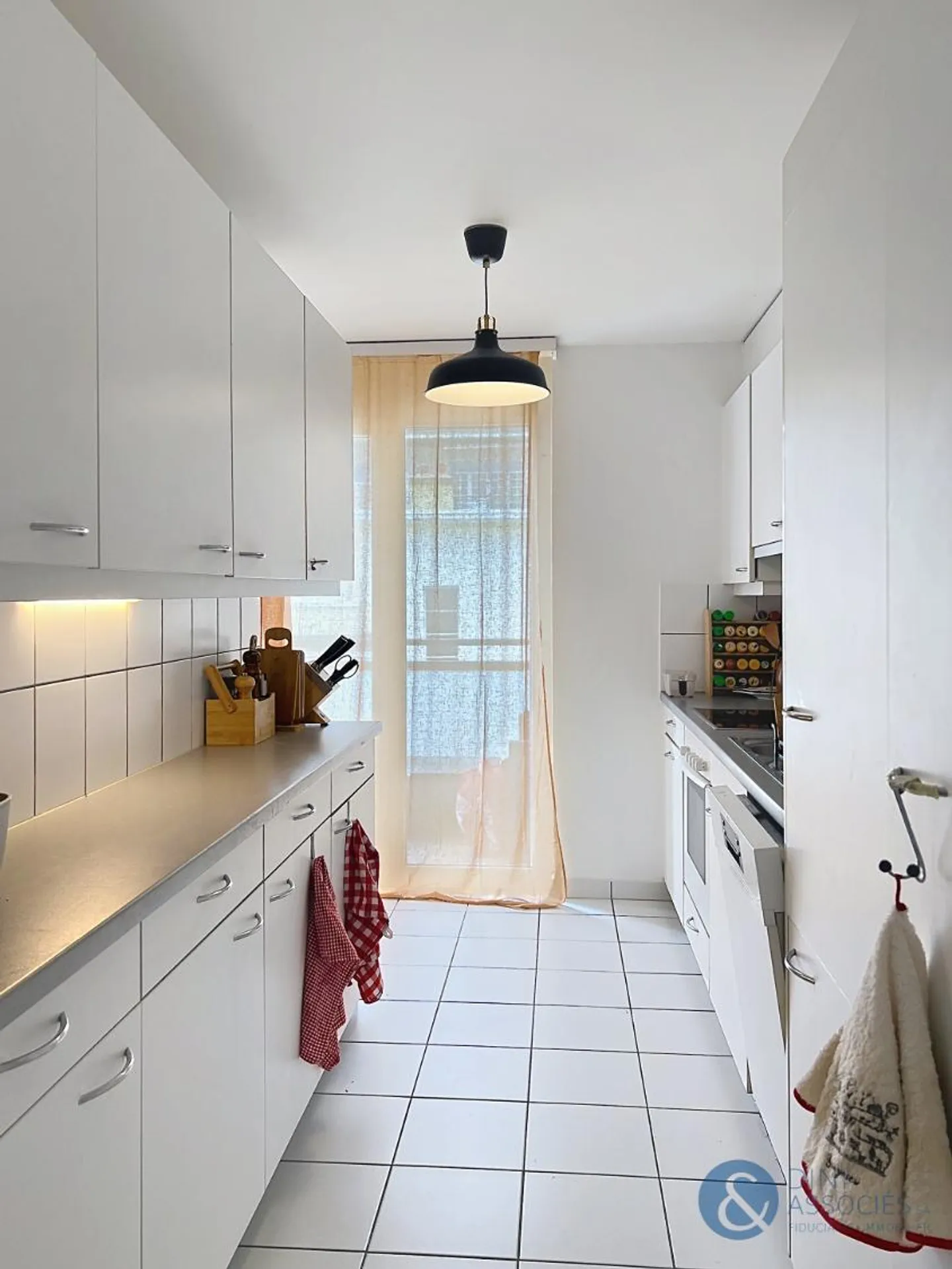 Appartement moderne à Martigny - Photo 3 sur 7