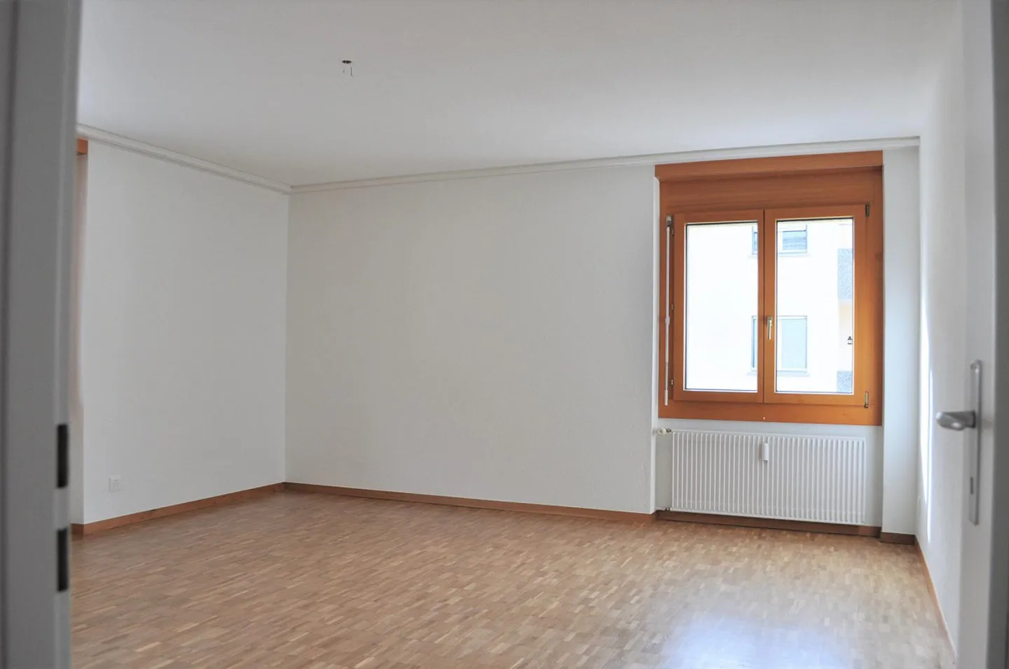 4.5 Zimmerwohnung in den Bündner Bergen - Foto 2 von 13