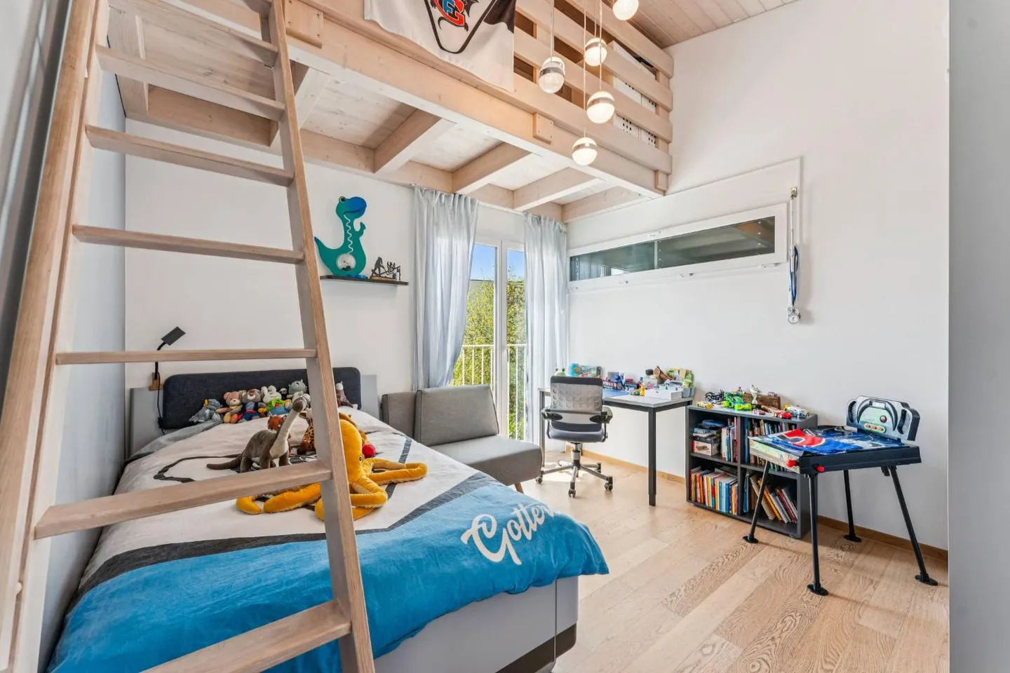 Prachtvolles Haus mit Pool - Foto 8 von 13