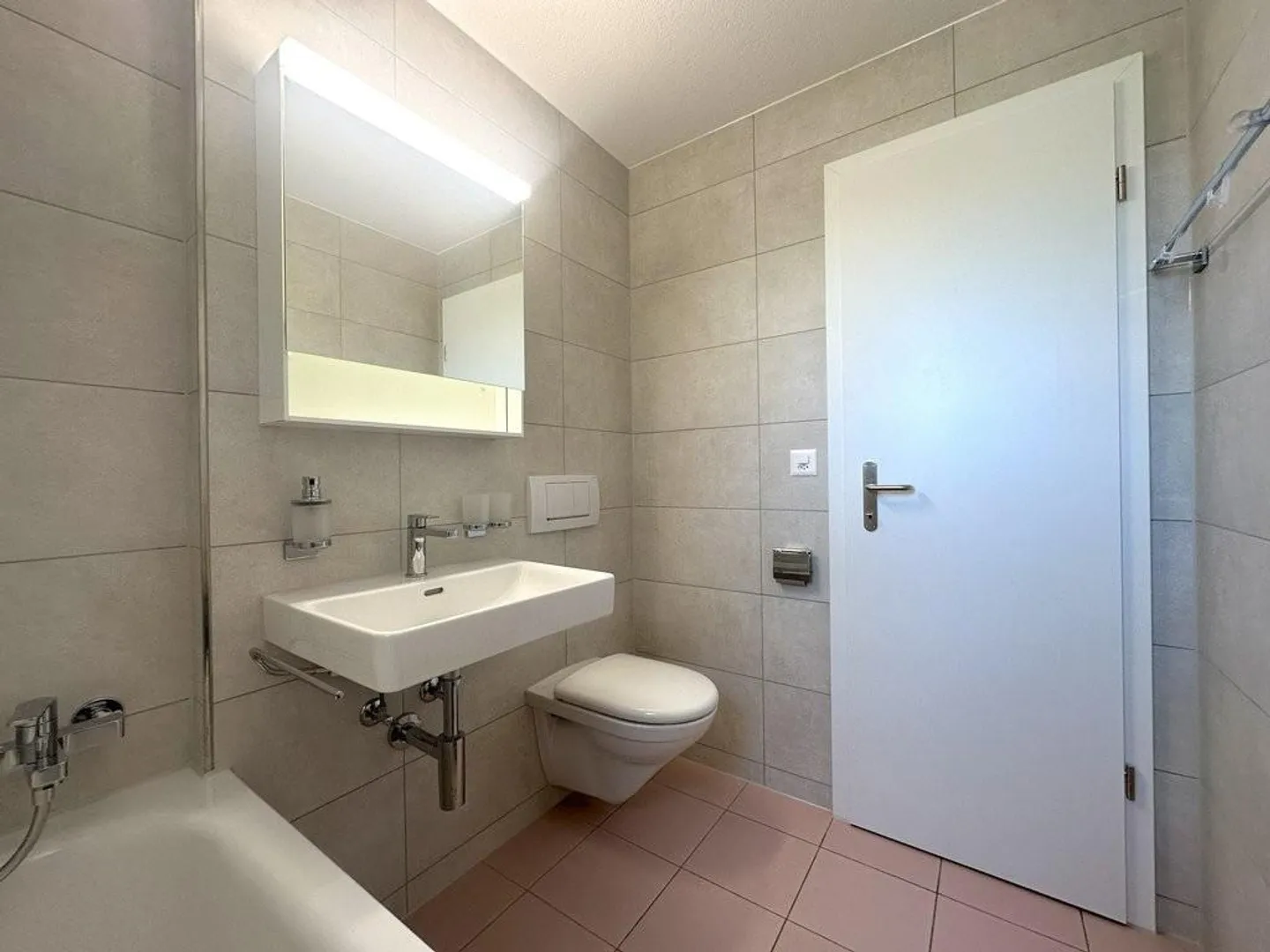Appartamento in affitto - Foto 7 di 10