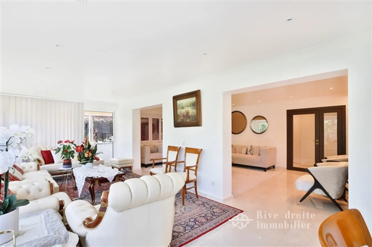 Very large villa with pool in Founex newly renovated - Photo 3 of 14