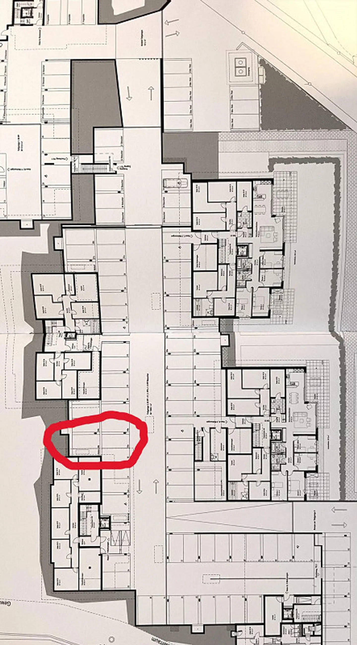 Underground parking space 49 a (or double space 49a+49b) for rent - Photo 3 of 4