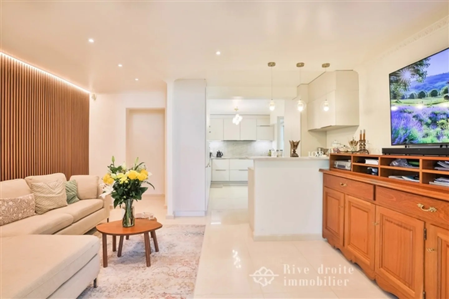 Very large villa with pool in Founex newly renovated - Photo 5 of 14