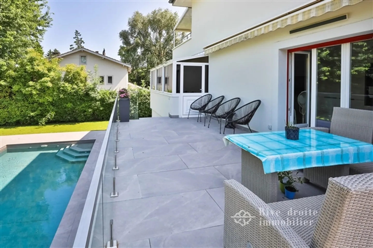 Very large villa with pool in Founex newly renovated - Photo 13 of 14