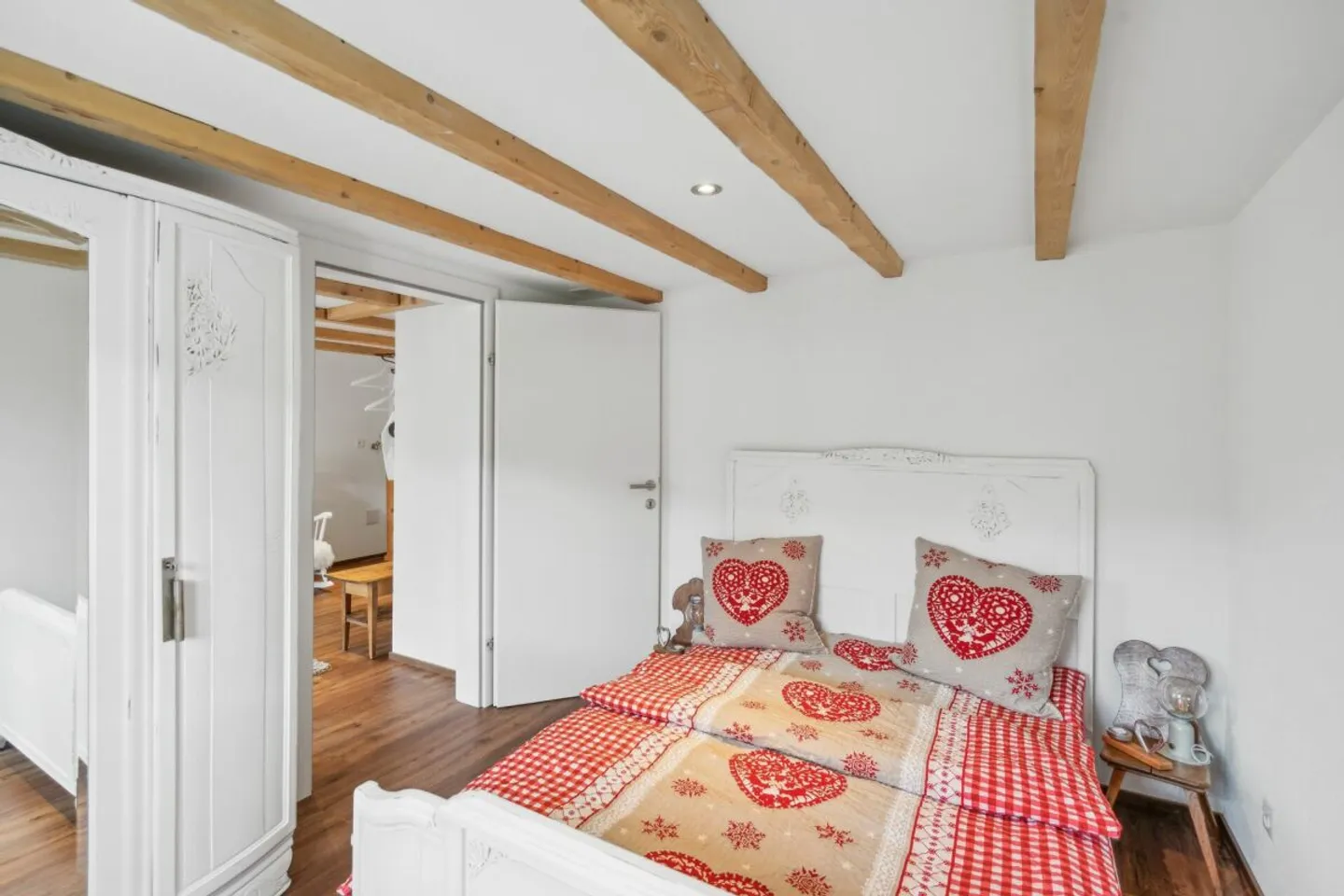 Furnished Alpine Chic Apartment - Photo 2 of 12